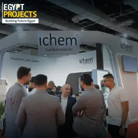 ichem-engineer-team-مهندسين-شركة-اي-كيم-لحلول-البناء صوره توضح مهندسين شركة ichem for chemical constructions and expansion jointsاثناء مشاركتهم في معرض  egypt projects