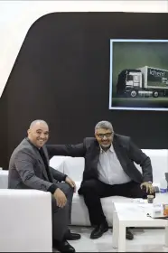 mohamed_ragab_chem_ichem_الحي_اللاتيني المهندس محمود رجب، رائد الأعمال ورئيس مجلس إدارة iChem، أثناء زيارة مشروع الحي اللاتيني بالعلمين الجديدة